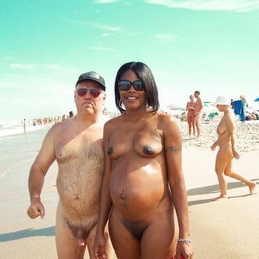Menschen Nackt am Strand