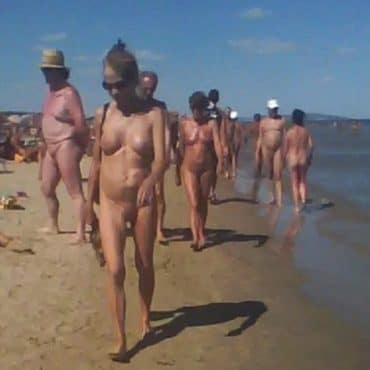 Heimlich Nackte Frauen am Strand